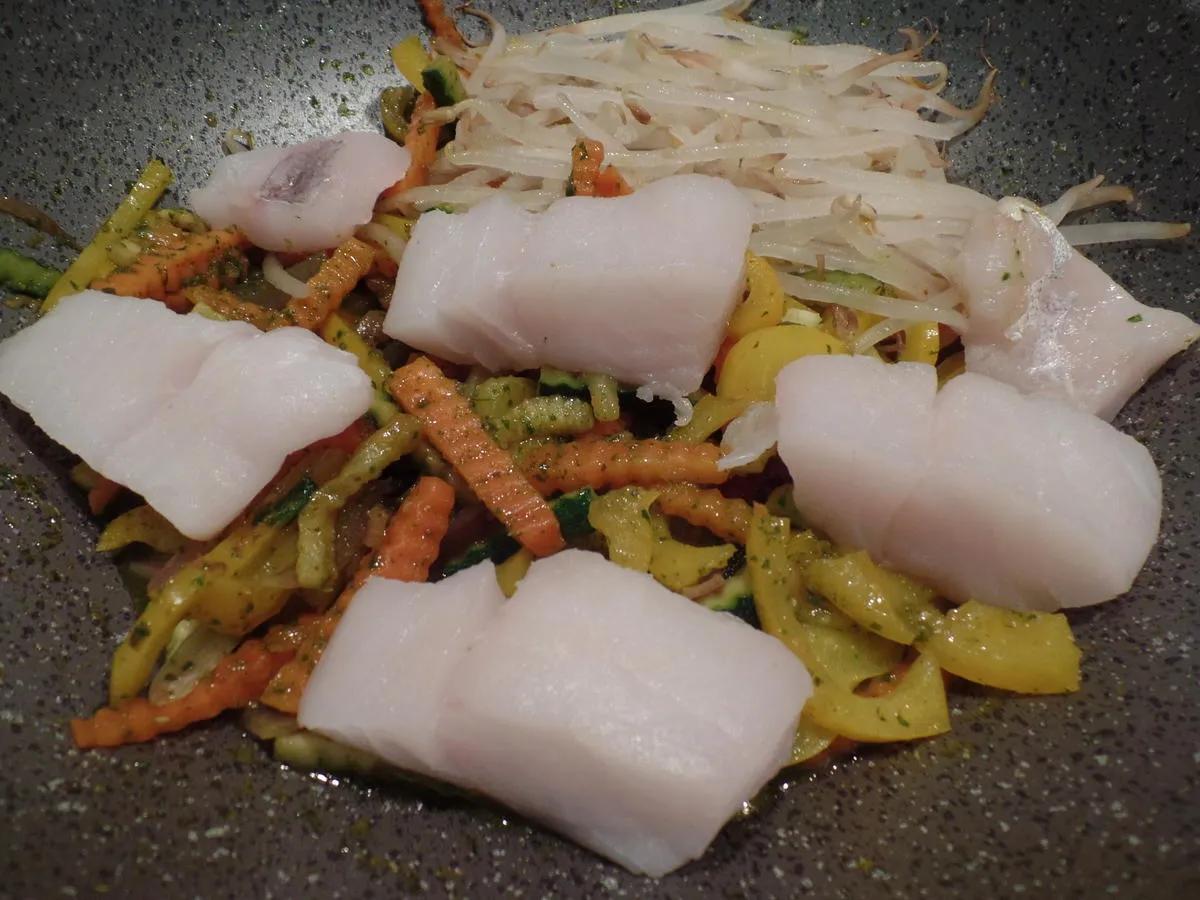 Asiatischer Fisch-Wok - Rezept mit Bild - kochbar.de