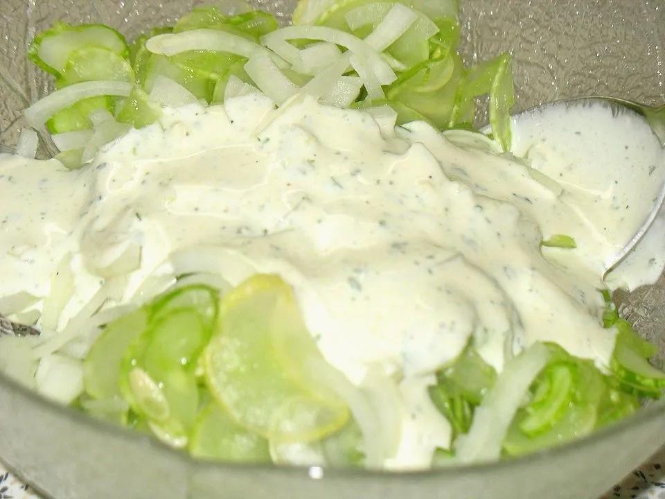 Schnelles Schmand-Salatdressing von köchelein369 | Chefkoch ...