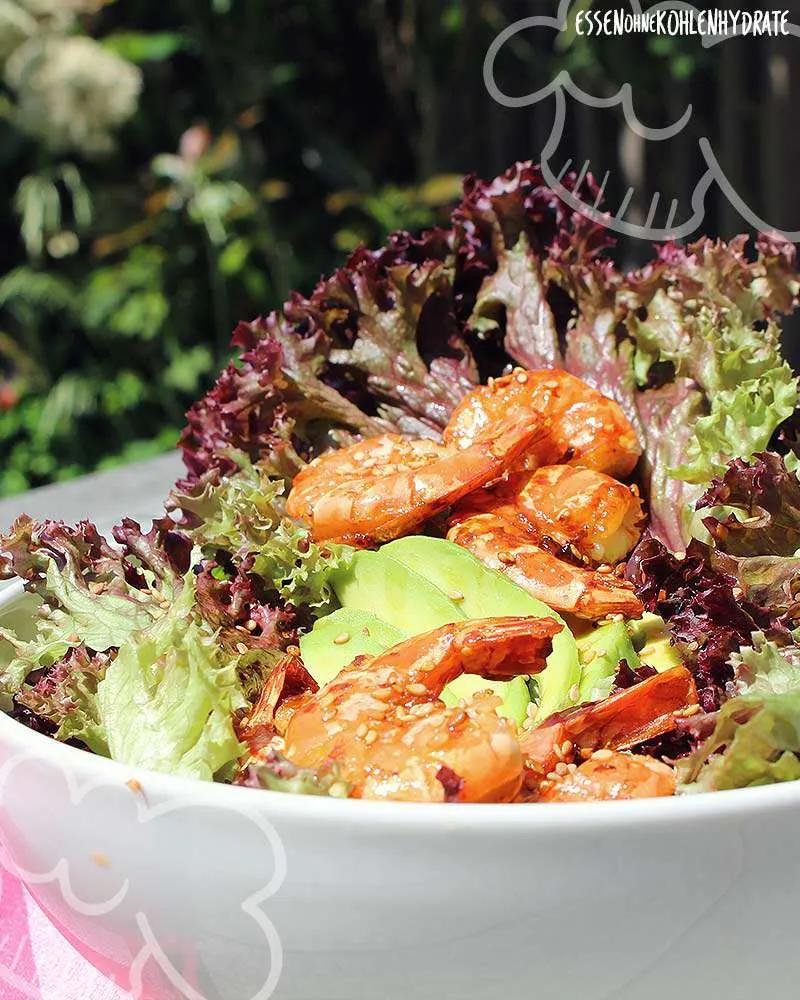 Leckerer Garnelen-Salat (Honig-Sesam) - Essen ohne Kohlenhydrate