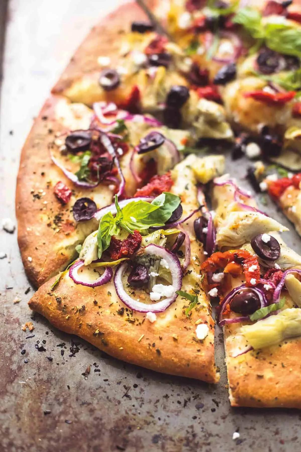 Mediterranean Veggie Pizza | Creme De La Crumb