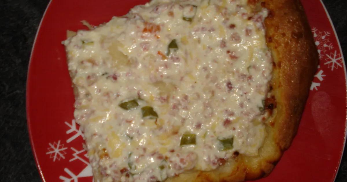 Würfelspeck-Pizza - einfach &amp; lecker | DasKochrezept.de