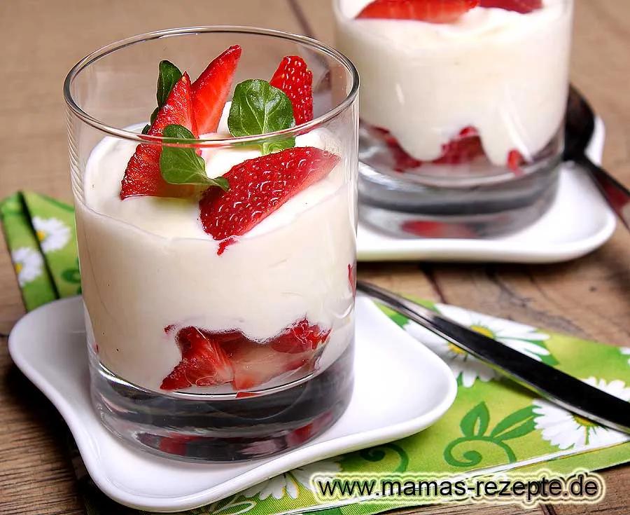Ricotta-Creme mit Erdbeeren | Mamas Rezepte - mit Bild und Kalorienangaben