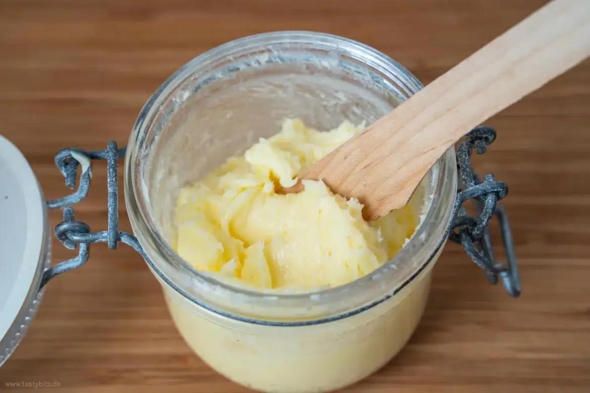Butter selber machen - aus dieser einen Zutat | tastybits.de