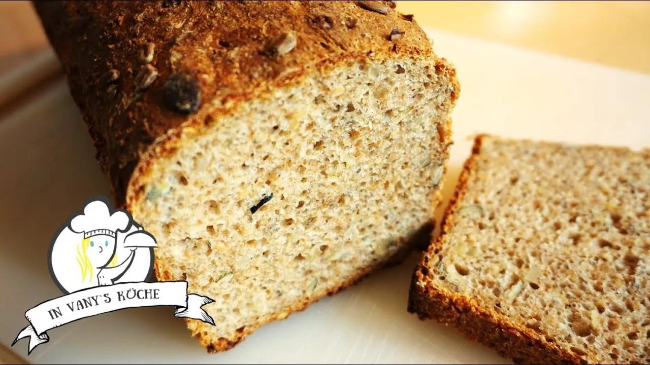 Thermomix® schnelles Fitness-Vollkorn-Joghurt Brot - YouTube