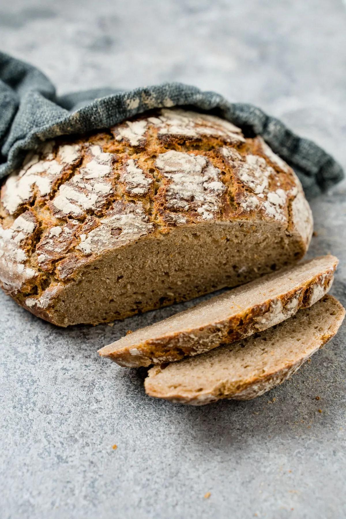 94 Dinkel Roggenbrot Mit Sauerteig Backen | ingaskueche