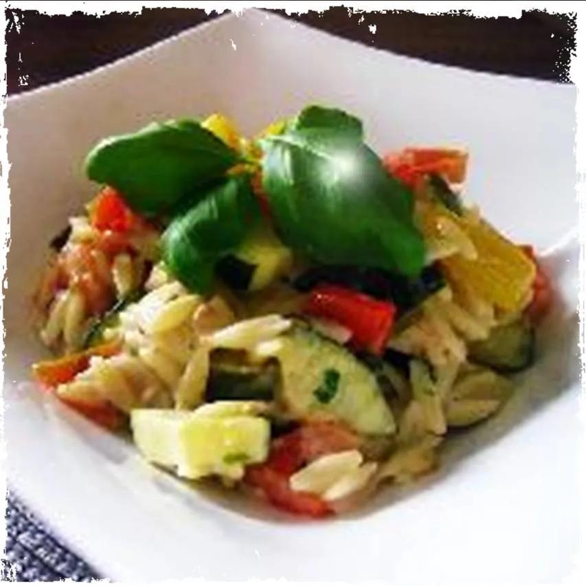 Ratatouille-Reisnudel-Salat - Muddis kochen