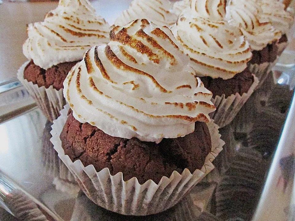 Schokoladen-Cupcakes mit gebranntem Icing von fränzle| Chefkoch