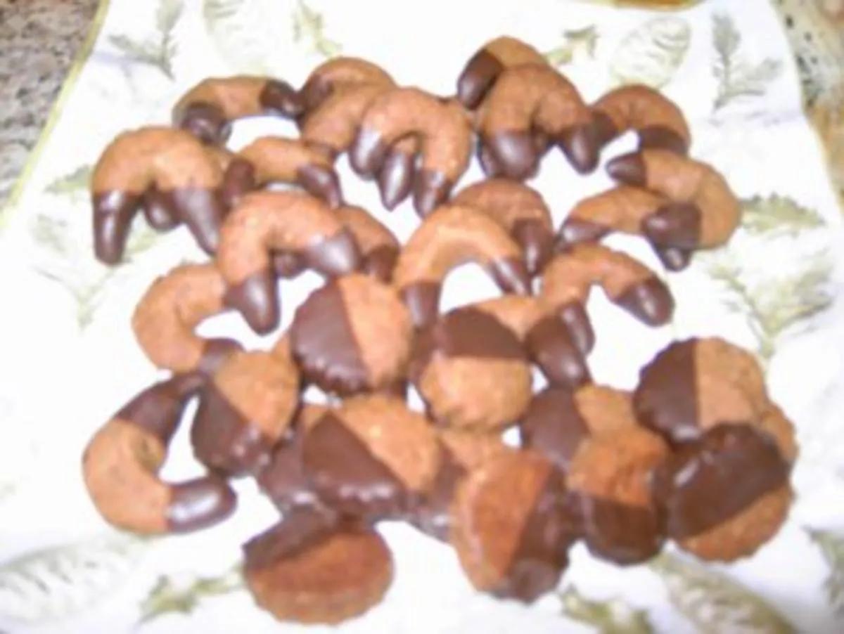 Schokolade-Nuss Kipferl - Rezept By Yaiza ~ toewerlaenderin.blogspot.com