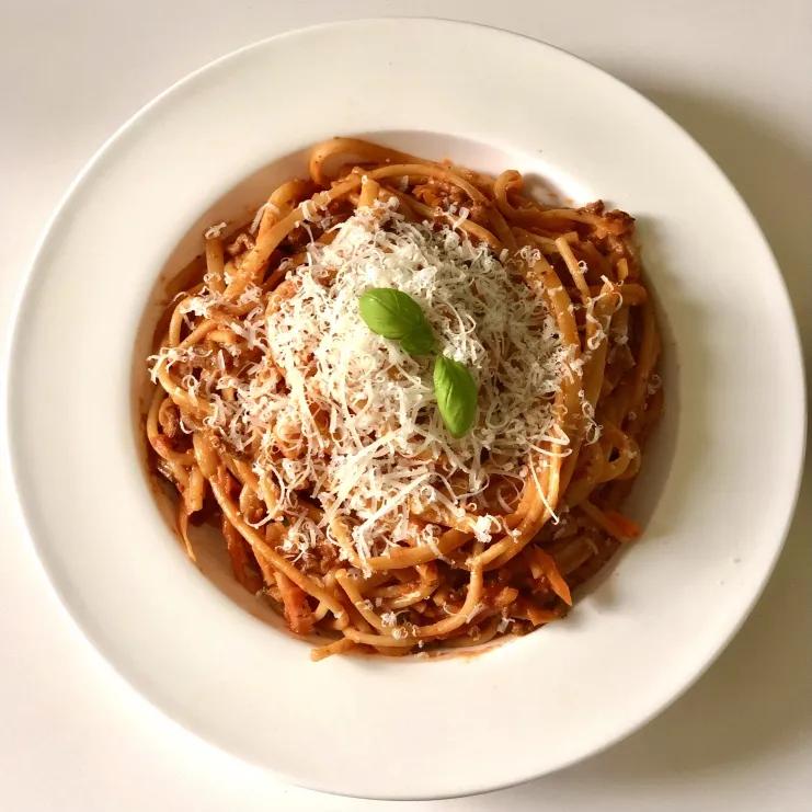 Spaghetti Bolognese alla Mama - The Treat Compass