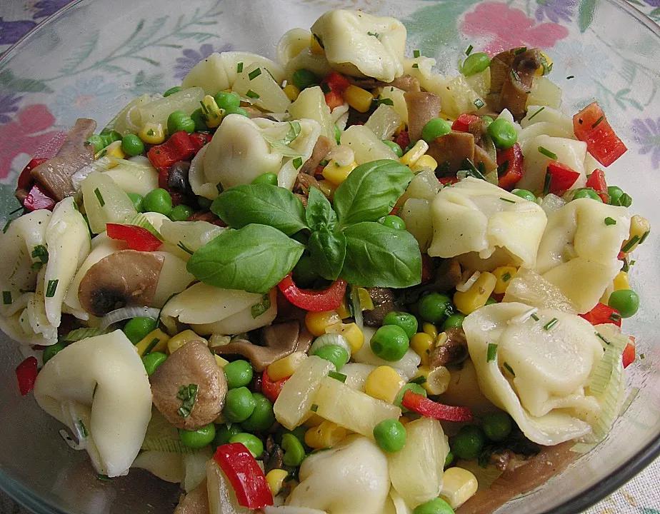 Tortellini-Salat von Wiktorija | Chefkoch.de