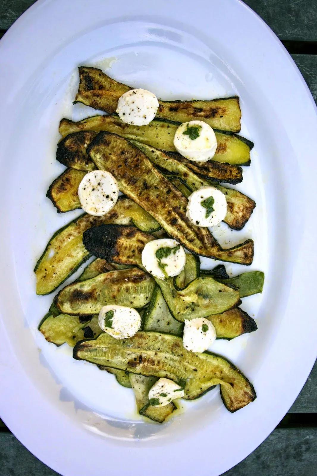 Roasted Zucchini with Mozzarella- simplelivingeating.com | Salad side ...