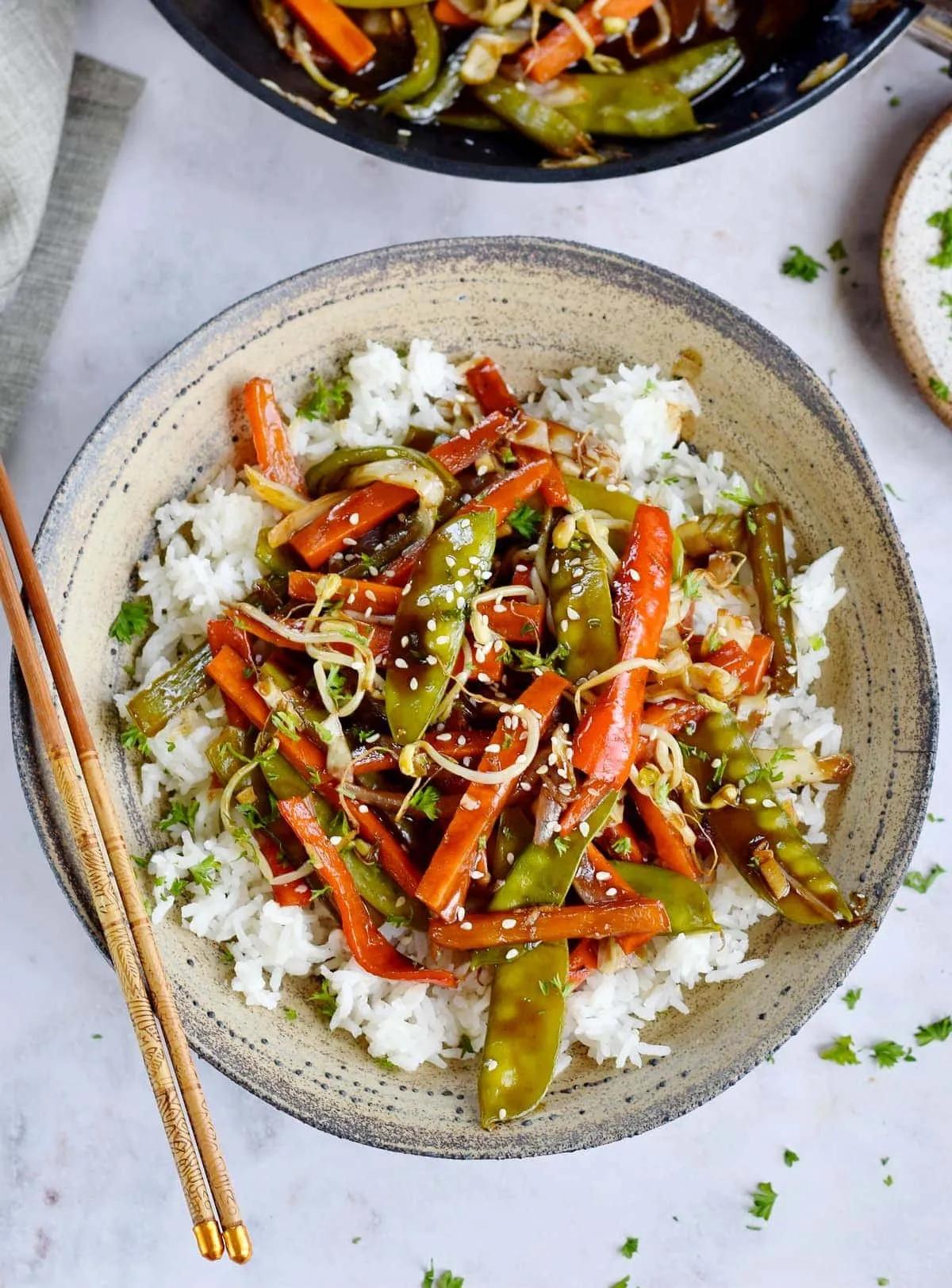 Vegetable Chop Suey - Elavegan