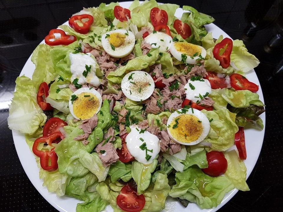 Italienischer Salat Mit Thunfisch Und Ei - napsahaland