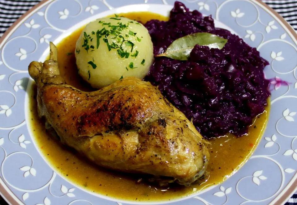 Kaninchenkeulen mit Rotkohl und Kartoffeln von Wesernixe46| Chefkoch ...