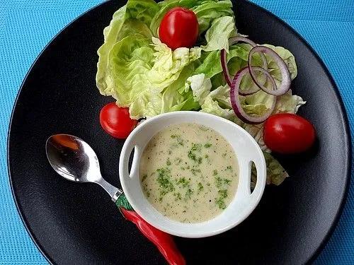Leckeres Salatdressing für alle Blattsalate | Chefkoch | Leckeres ...