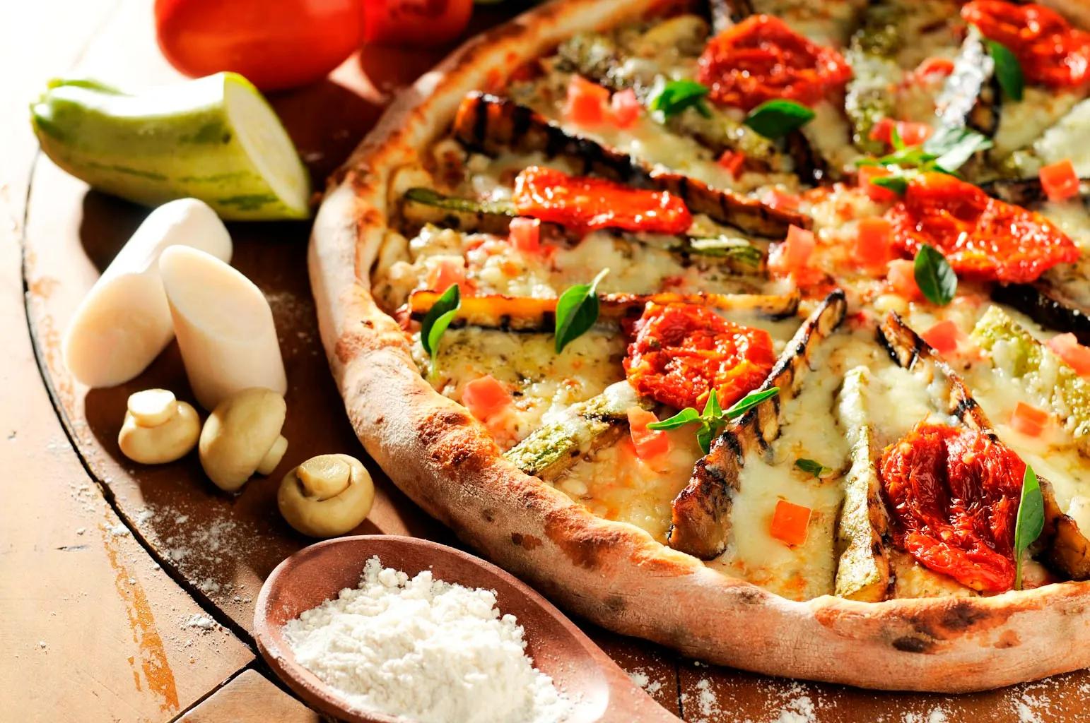 Pizza Vegetariana – Mil Recetas