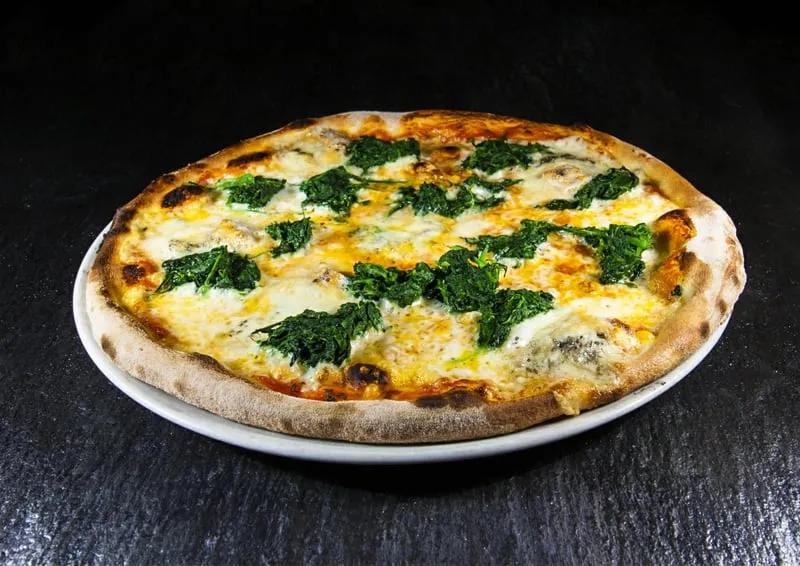 3 himmlisch leckere Rezeptideen für Pizza mit Gorgonzola - ZENIDEEN