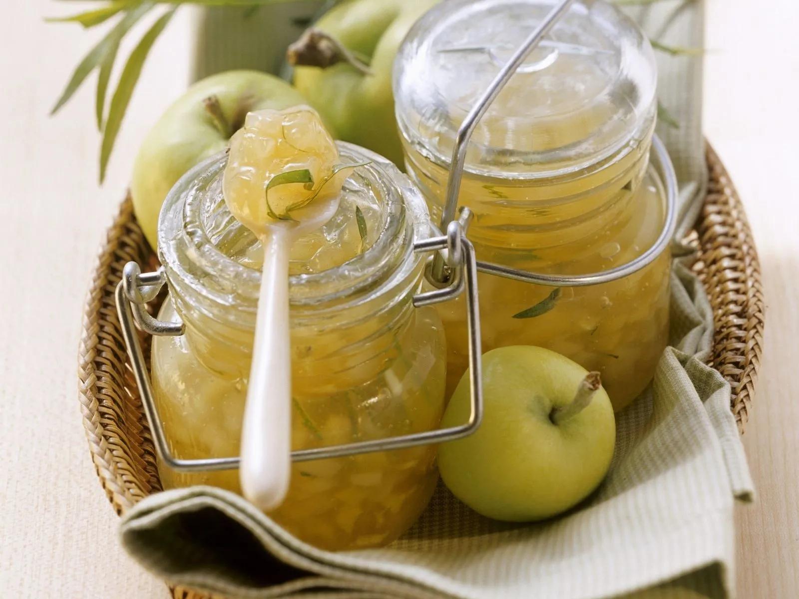 Apfel-Birnen-Marmelade mit Estragon Rezept | EAT SMARTER