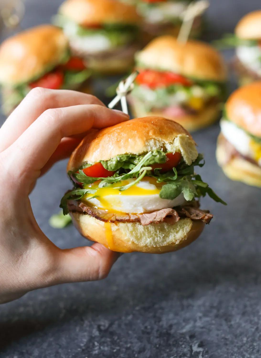 Steak and Egg Sliders with Herbed Avocado Spread - Domesticate ME