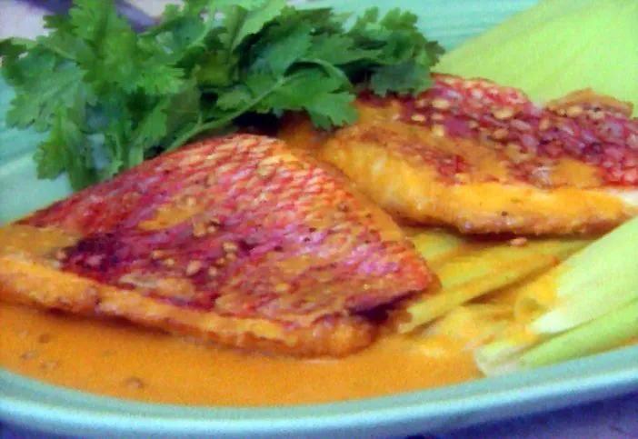 Pan-fried Red Snapper Fillet with Corn Cream Creole Sauce | Recipe ...
