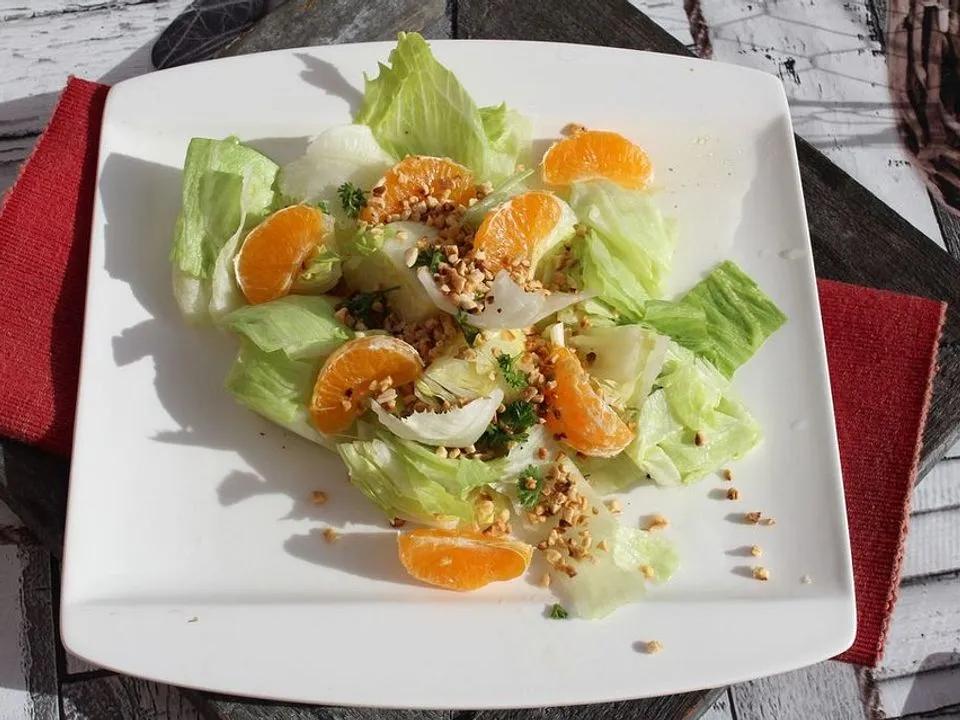 Eisberg - Mandarinen - Salat mit Mandeln von Jule3101| Chefkoch