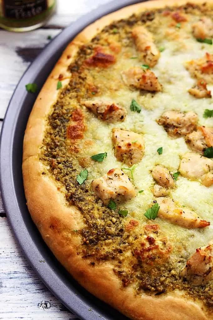 Pesto Chicken Pizza | Creme De La Crumb
