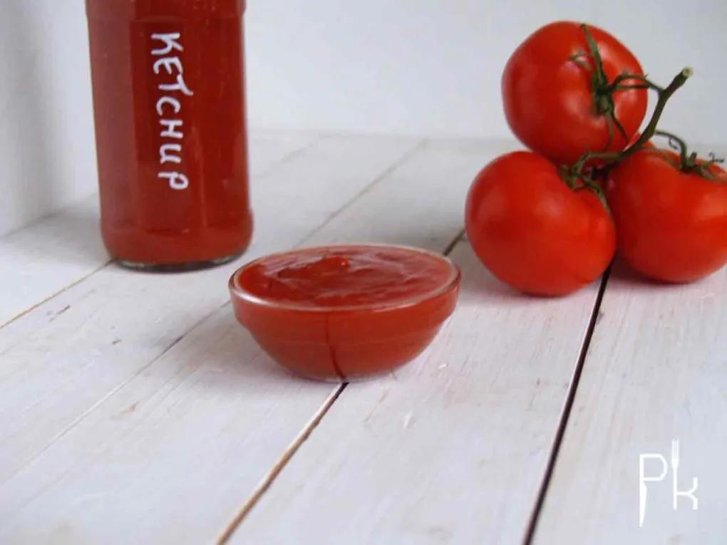 Tomatenketchup, home made - zonder geraffineerde suiker - Pienskeuken