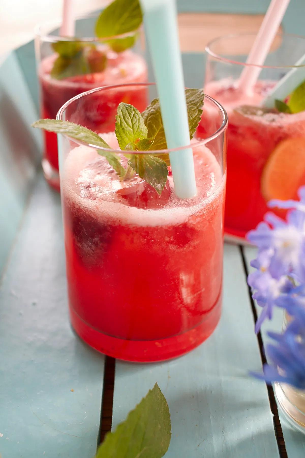 Erdbeer Limonade - Getränk des Sommers | tastesheriff
