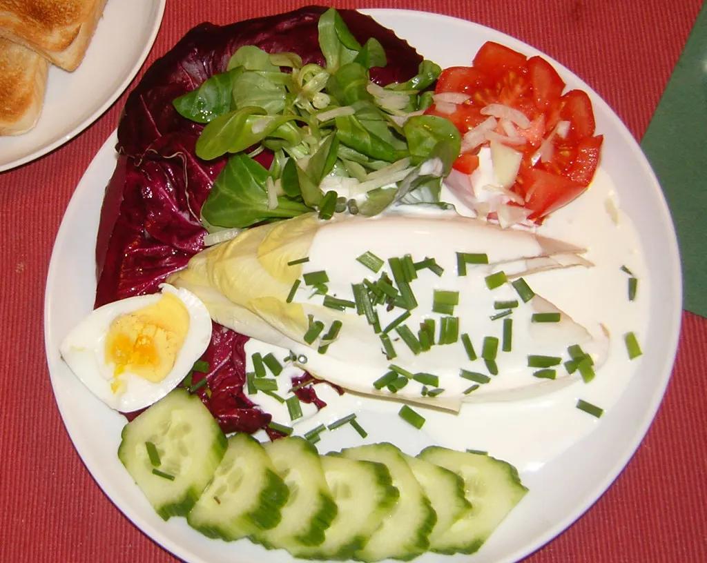 Chicorée-Salat ... | ... &amp;quot;nach Art der Hauses&amp;quot;. | bayernernst | Flickr