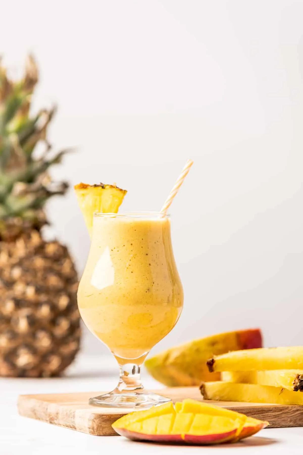 Tropical Mango Pineapple Smoothie