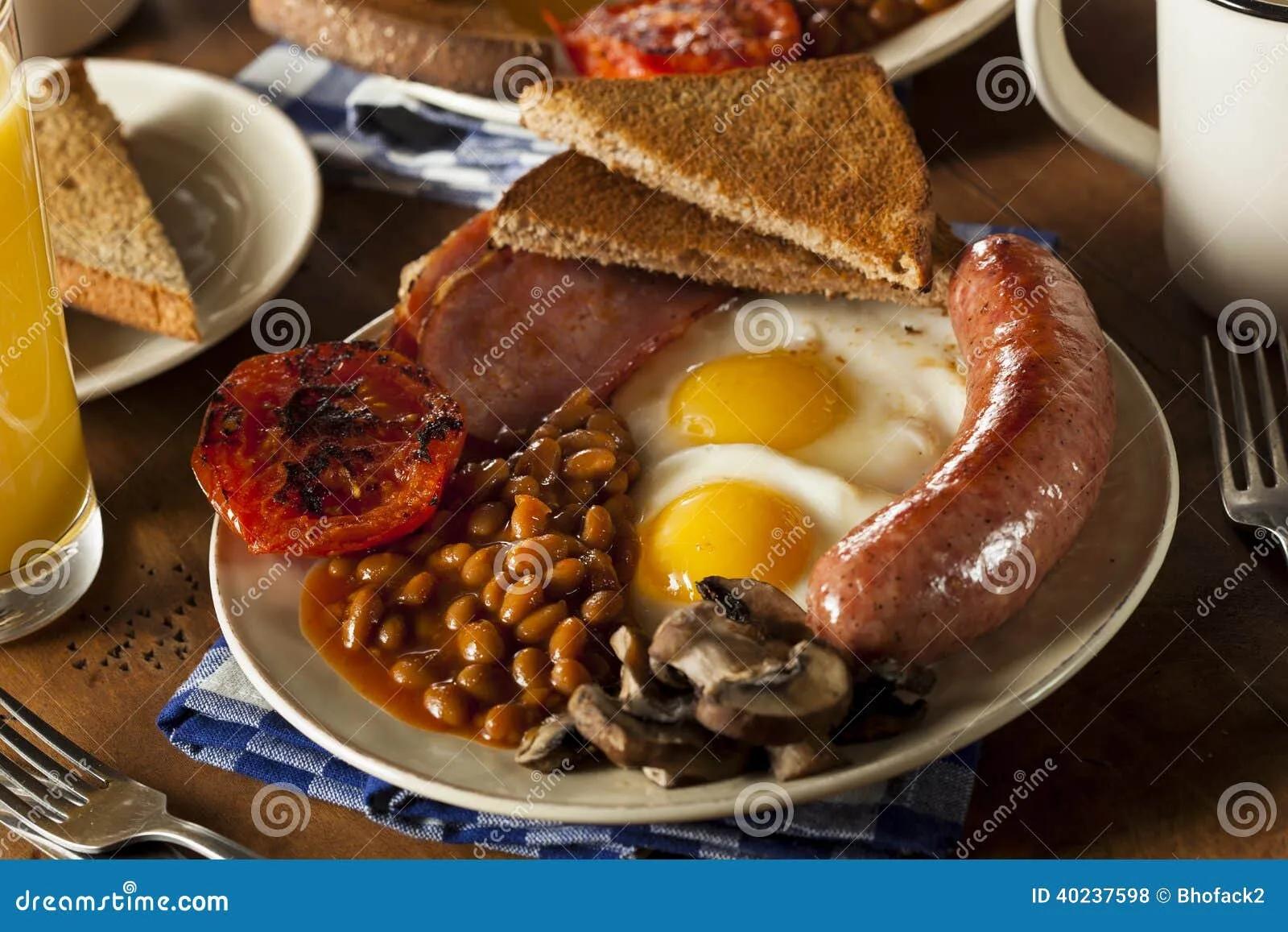 Traditionelles Volles Englisches Frühstück Stockfoto - Bild von brot ...