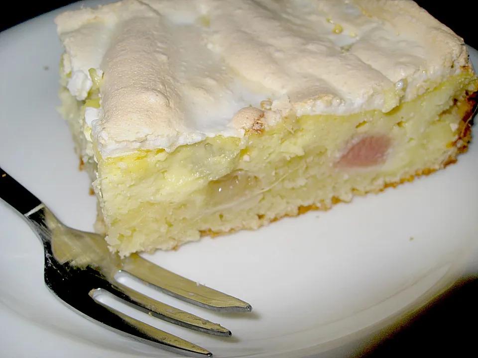 Rezeptwelt: Rhabarber - Quark - Kuchen unter Baiserhaube