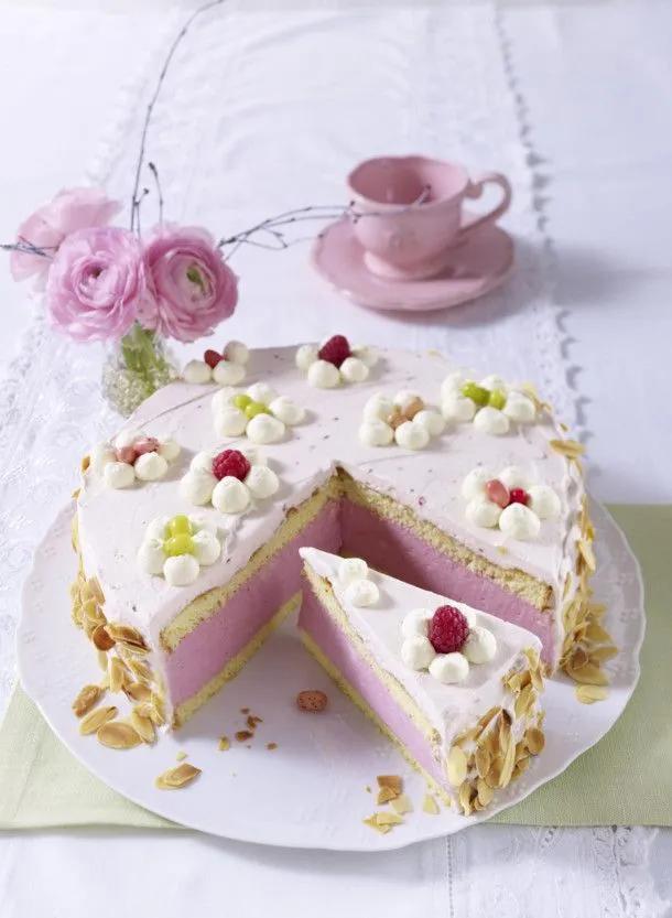 Himbeer-Quark-Sahne-Torte | Kuchen und torten, Kuchen und torten ...