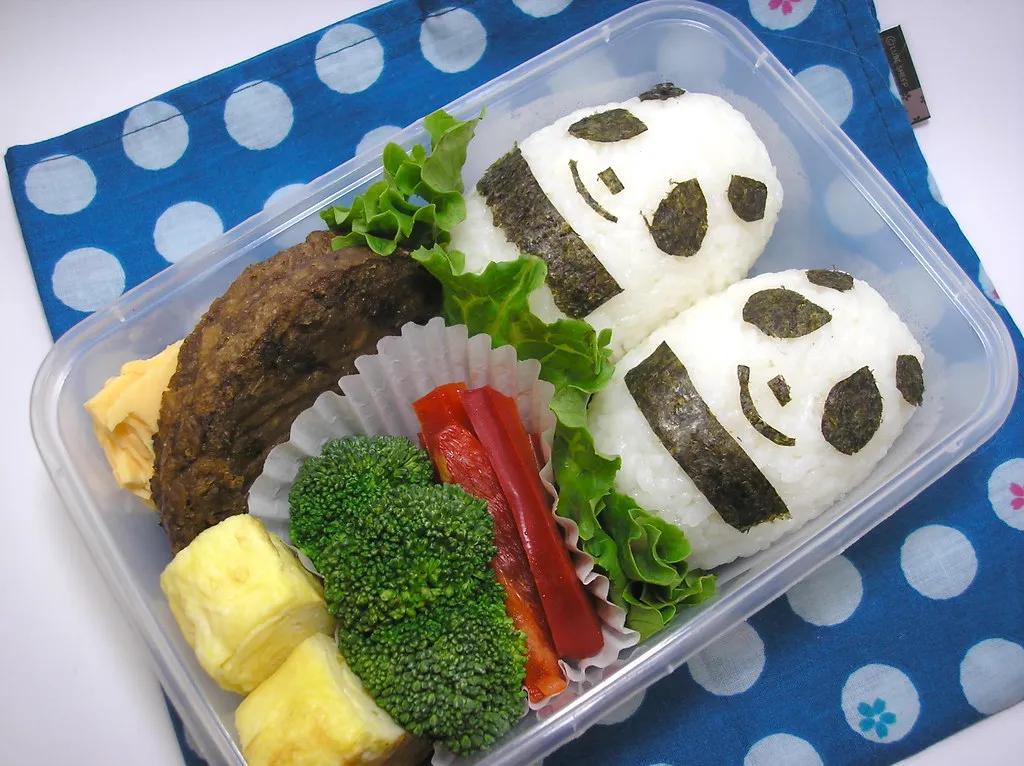 Panda Bear Bento | Panda bear onigiri bento with hamburger, … | Flickr