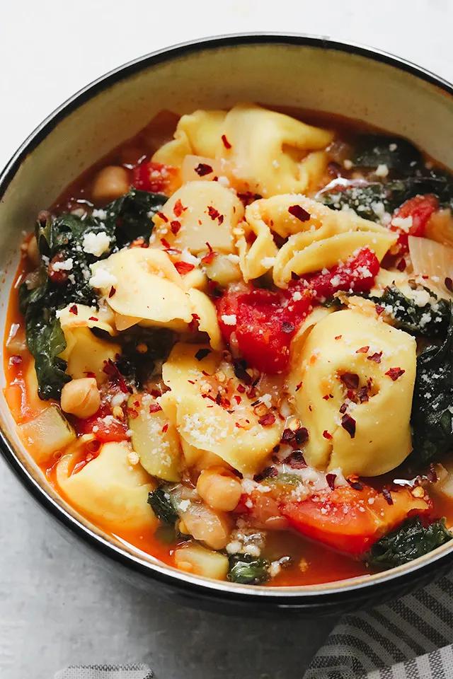 Vegetarian Tortellini Minestrone - Joanne Eats Well With Others