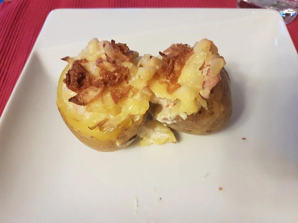 Gefüllte Kartoffeln mit Käse und Schinken von syrus | Chefkoch