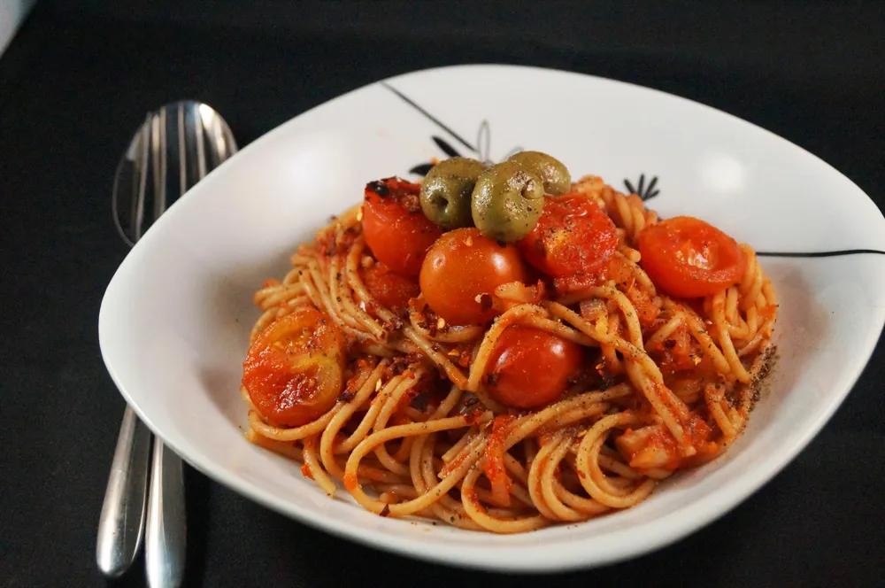 Quick and Easy Spaghetti Arrabiata | MY INSPIRATION