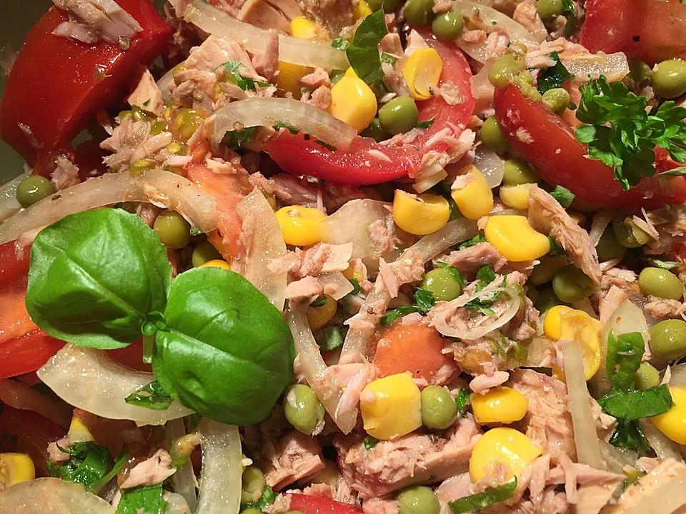 Tomaten - Thunfisch - Salat von lanaturner | Chefkoch