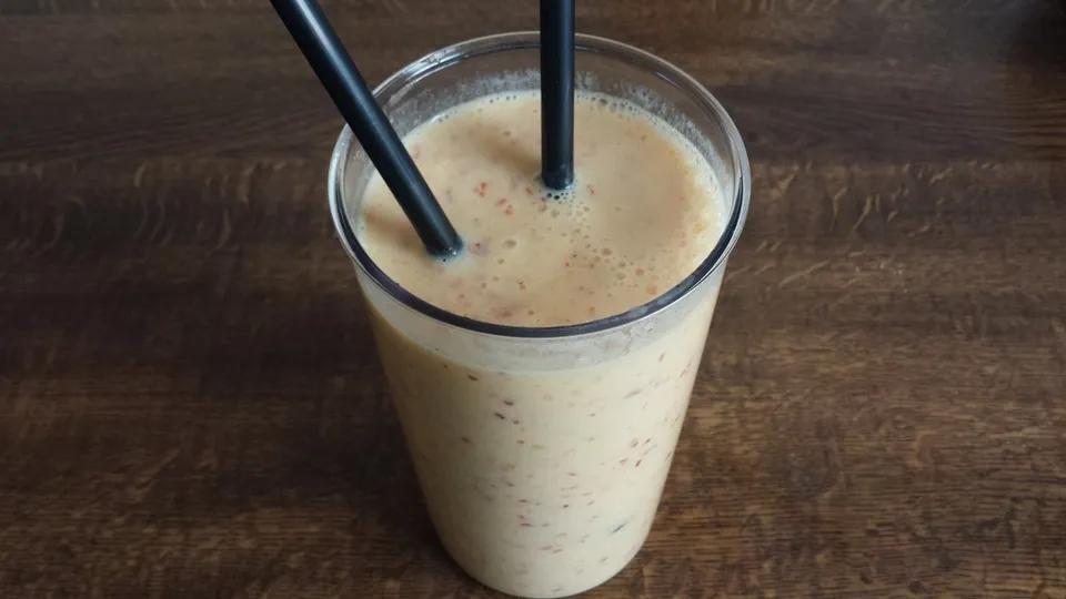 Nektarinen-Bananen-Smoothie von patty89 | Chefkoch.de