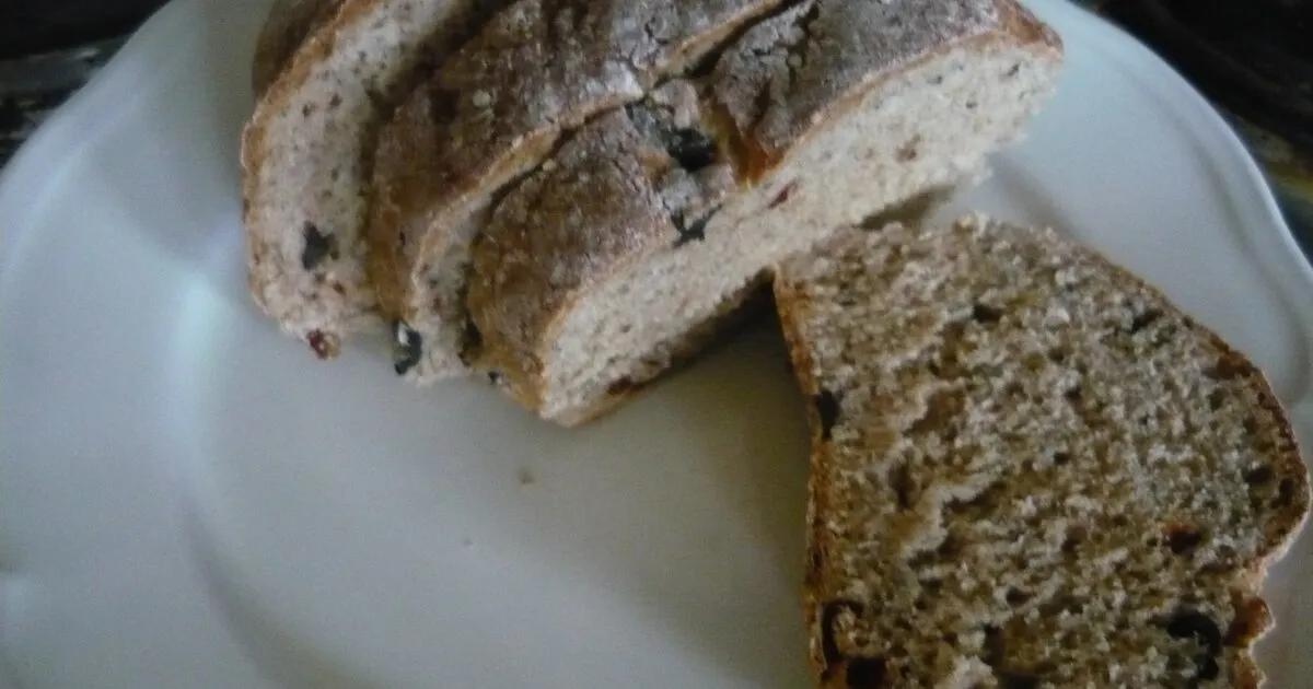 Schnelles Vollkorn-Oliven-Brot - einfach &amp; lecker | DasKochrezept.de