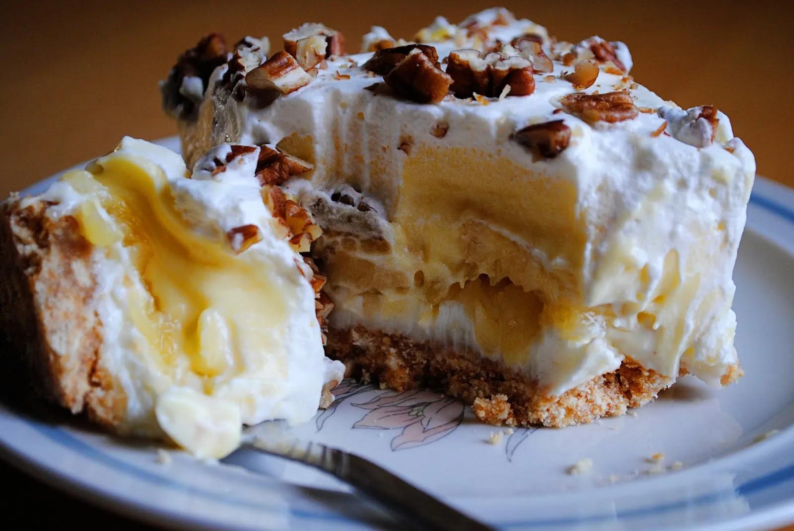 Butter and Oven Mitts: Banana Split Cake