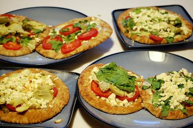 recipe: pita pizzas. This is a really quick/easy weeknight dinner, and ...