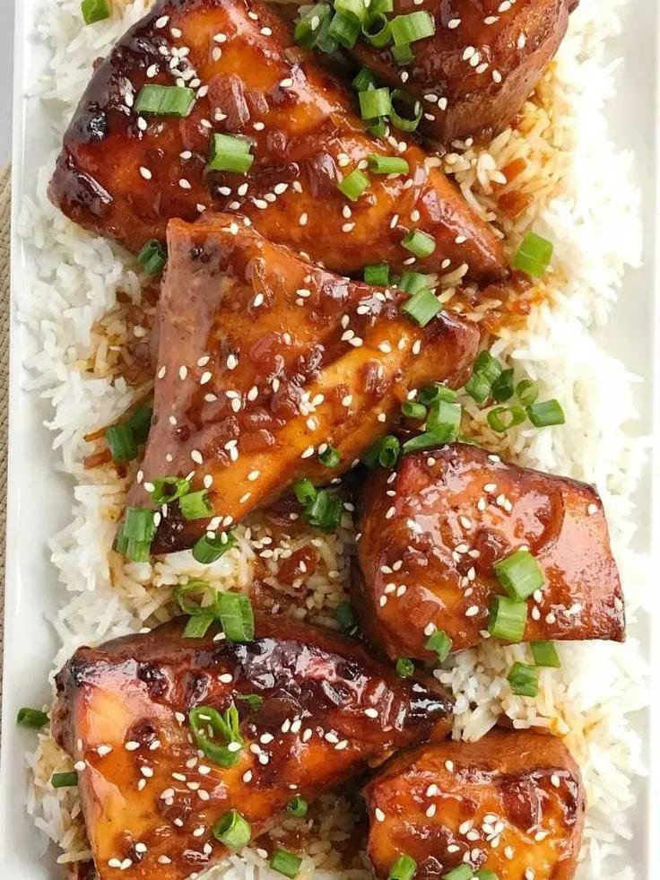 {4 Zutaten} Slow Cooker Asian Sesame Chicken | Slow cooker asian, Quick ...
