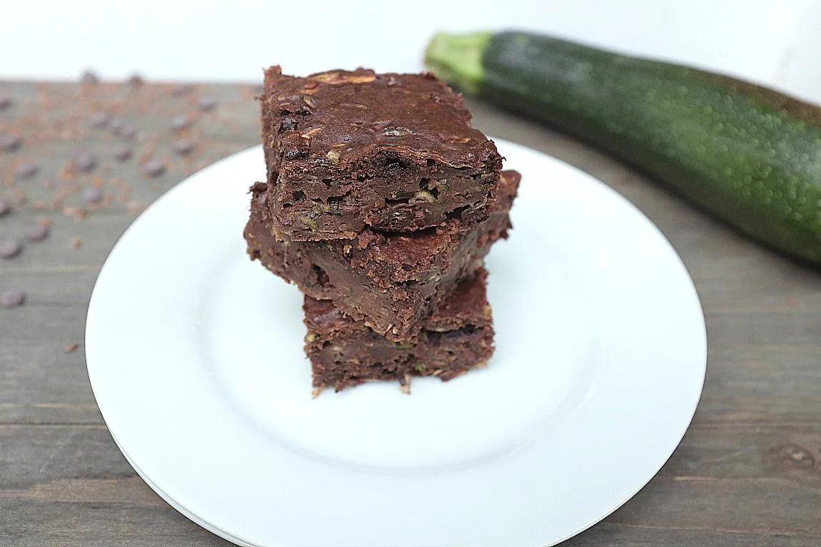 Super schokoladige Zucchini-Brownies - Schnelle &amp; einfache Rezepte ...