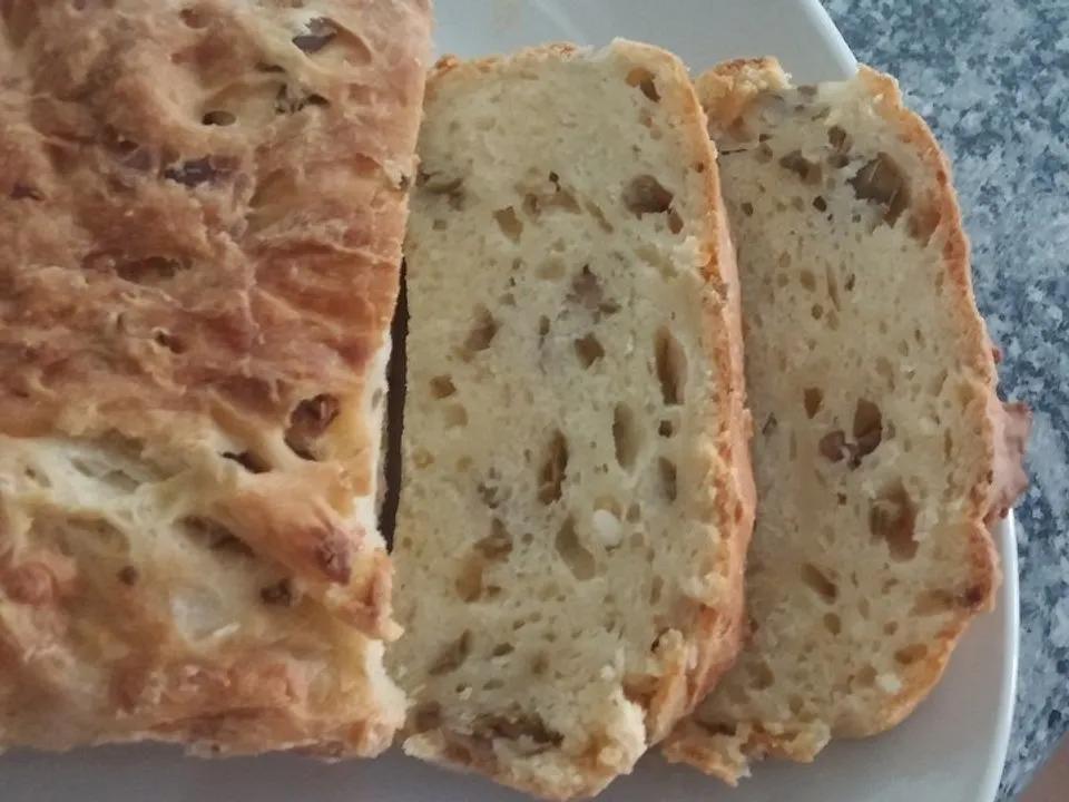 Oliven-Feta-Brot und Kürbisbrot von Lilly_R| Chefkoch