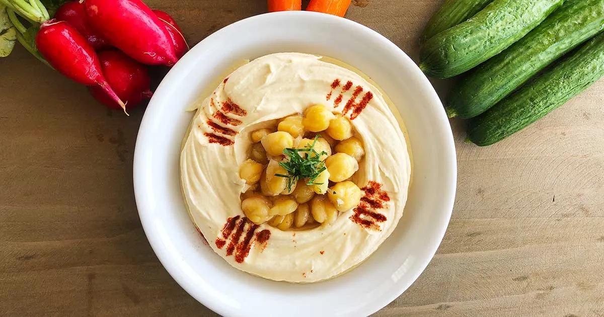 Hummus bi tahini recipe by Taste &amp; Flavors