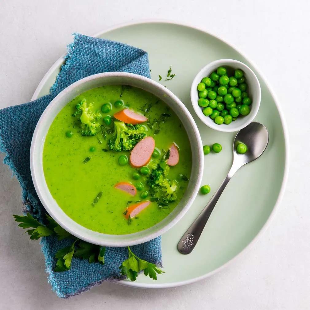 Grüne Suppe mit Würstchen | Rezept | Grüne suppe, Suppe, Mahlzeit