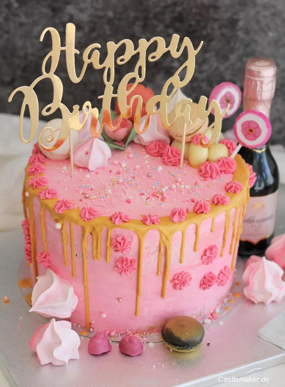 Fruchtige Himbeertorte mit goldenem Drip - Geburtstagstorte in rosa ...