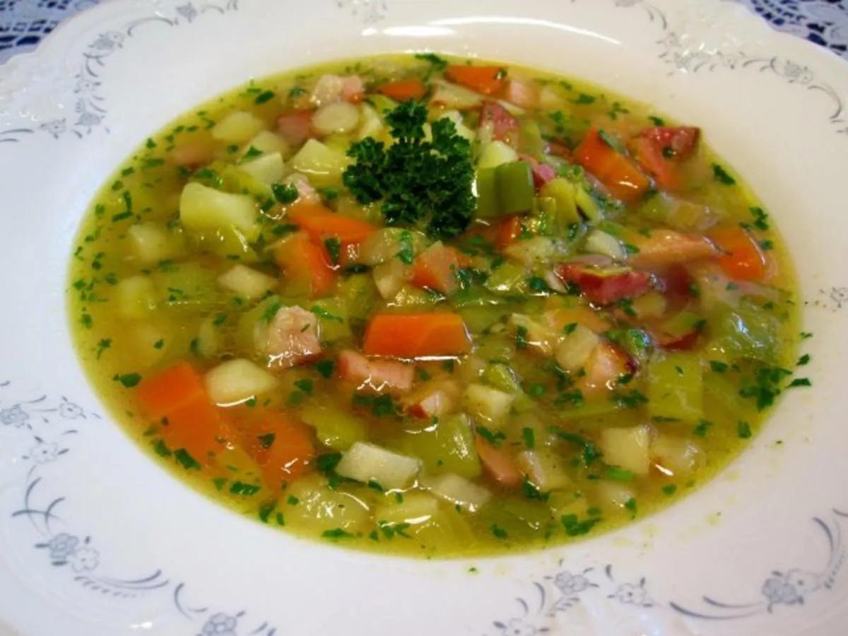 Kartoffelsuppe mit Kasseler und Lauch - Rezept - kochbar.de