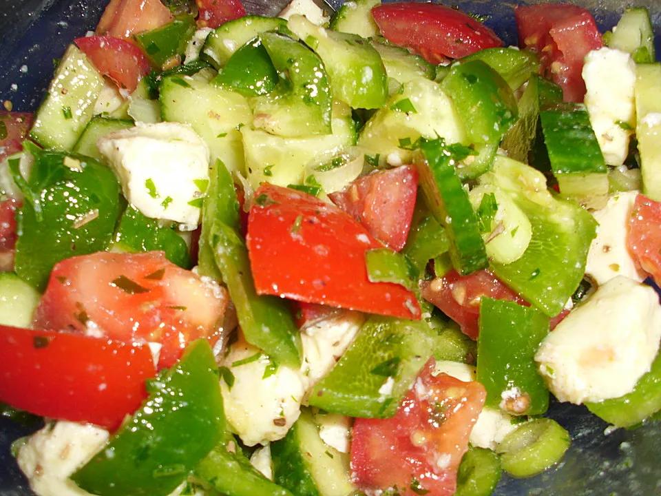 Paprika-Tomaten Salat von Serenade1611 | Chefkoch.de